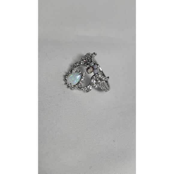 Elegant Opal and Crystal Silver Ring Size 9 - Picture 8 of 9